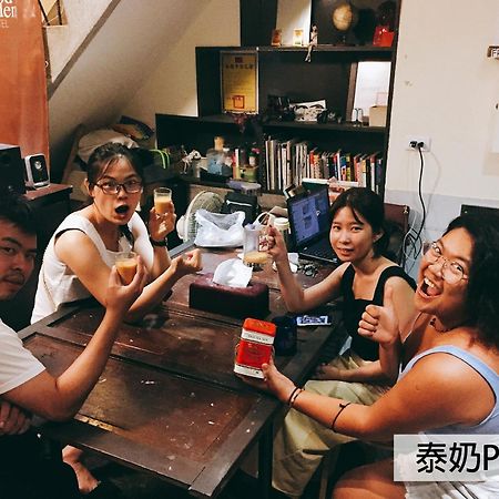Good Garden Female Hostel ไถหนาน ภายนอก รูปภาพ